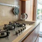 公寓 Luxury Garden Mansion R&r *